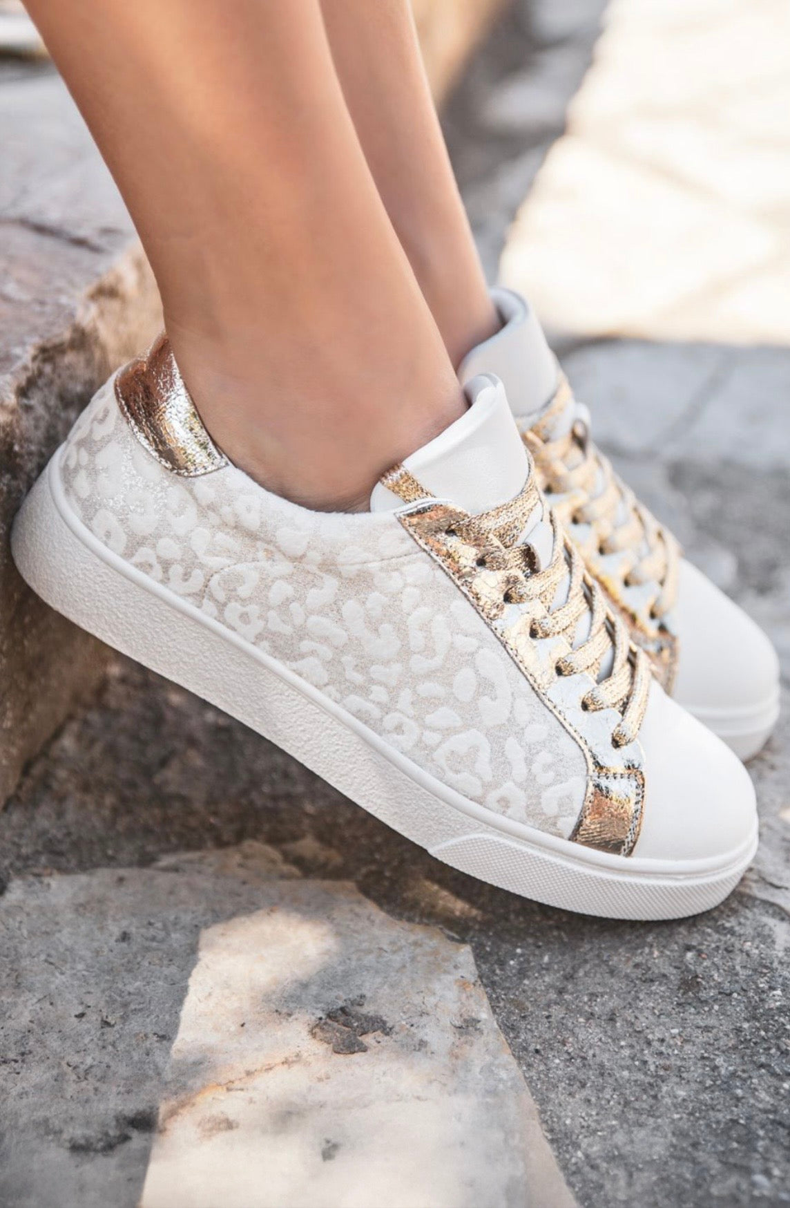 👟 Magic Sneakers