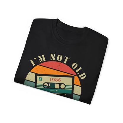 🎶 Vintage Vibes Only Tee — “I’m Not Old, I’m Classic”