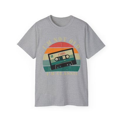 🎶 Vintage Vibes Only Tee — “I’m Not Old, I’m Classic”