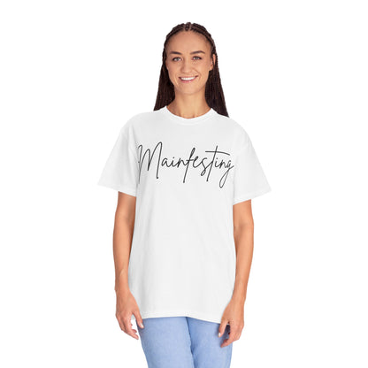 🌙 The Mainfestor’s Tee