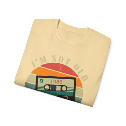 🎶 Vintage Vibes Only Tee — “I’m Not Old, I’m Classic”
