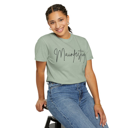 🌙 The Mainfestor’s Tee