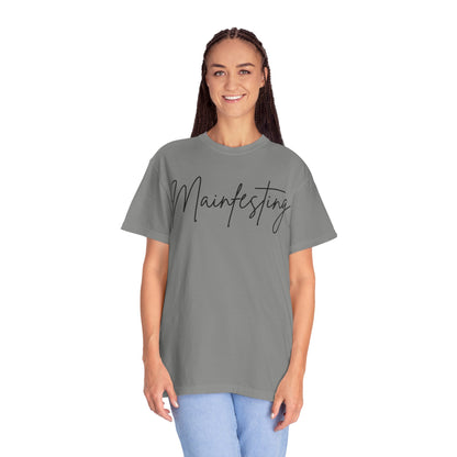 🌙 The Mainfestor’s Tee