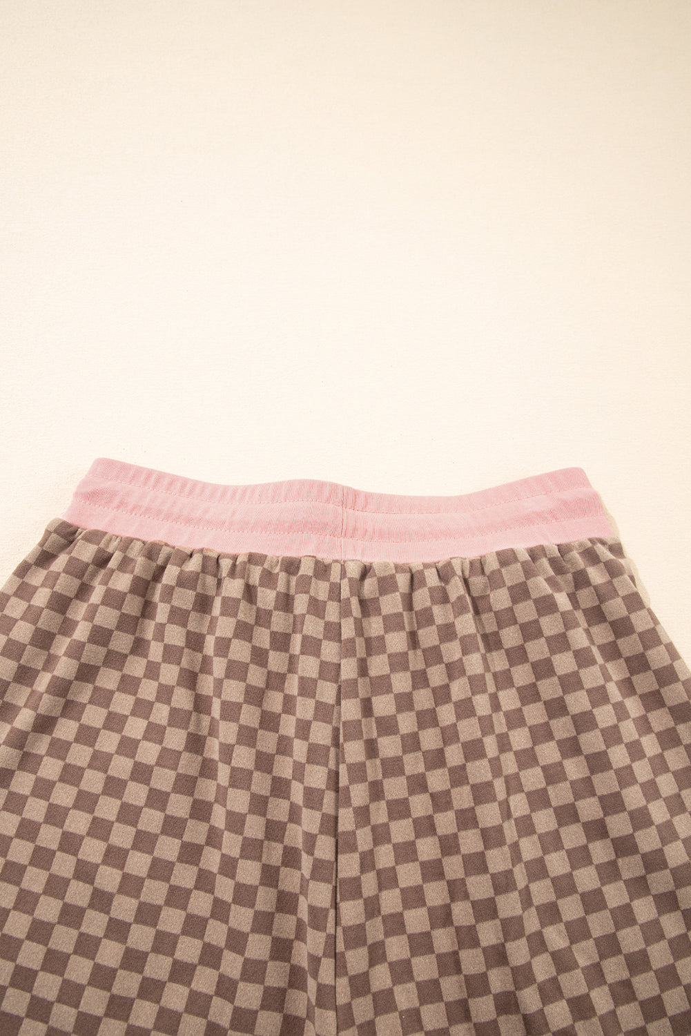 Brown Checkerboard Contrast Trim Long Sleeve Pullover and Shorts Set