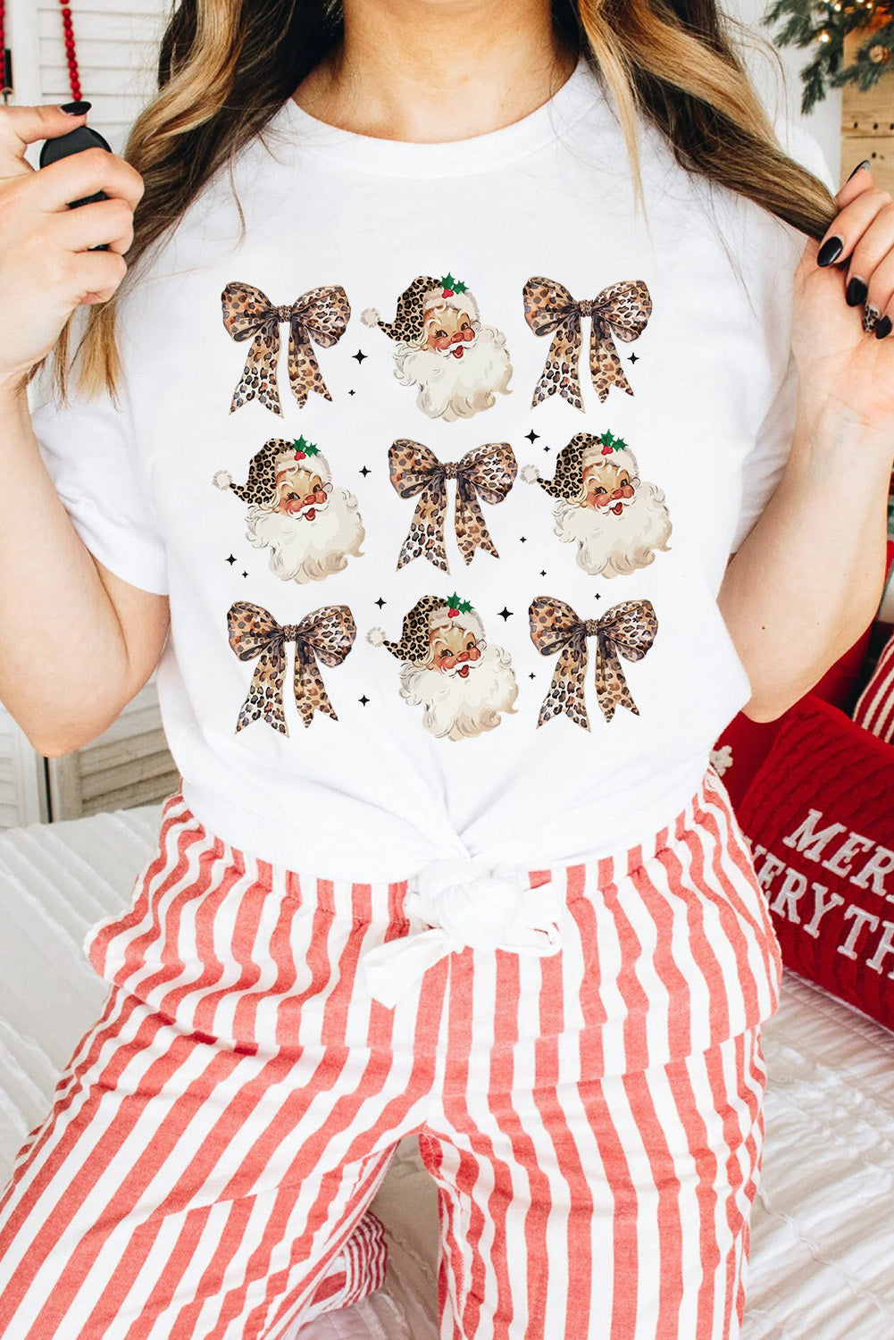 🎅🏻 Wild Holiday Cheer Tee